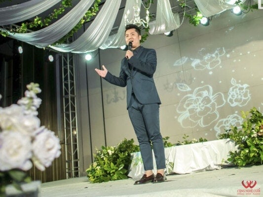 MC dẫn chương trình sự kiện và tiệc cưới